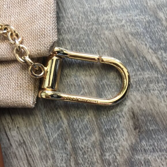 GUCCI SUPREME KEY CASE - Picture 4 of 7